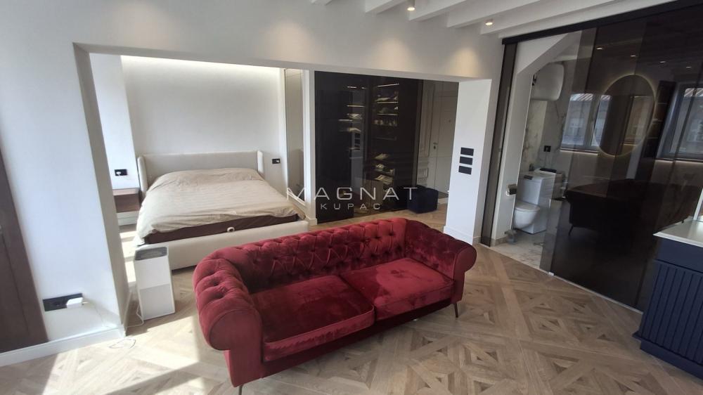 Stan na prodaju u Beogradu, Stari grad, jednoiposoban, 38m2, cena 247000 evra