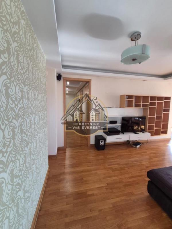 Stan na prodaju u Beogradu, Novi Beograd blok 67A (Belvile), trosoban, 106m2, cena 399000 evra