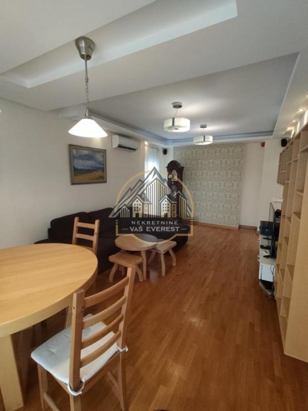 Stan na prodaju u Beogradu, Novi Beograd blok 67A (Belvile), trosoban, 106m2, cena 399000 evra