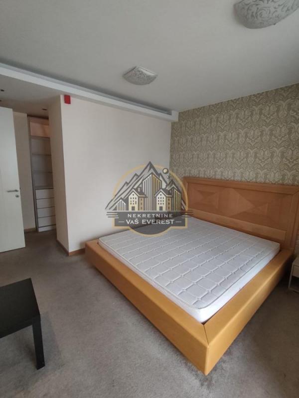 Stan na prodaju u Beogradu, Novi Beograd blok 67A (Belvile), trosoban, 106m2, cena 399000 evra