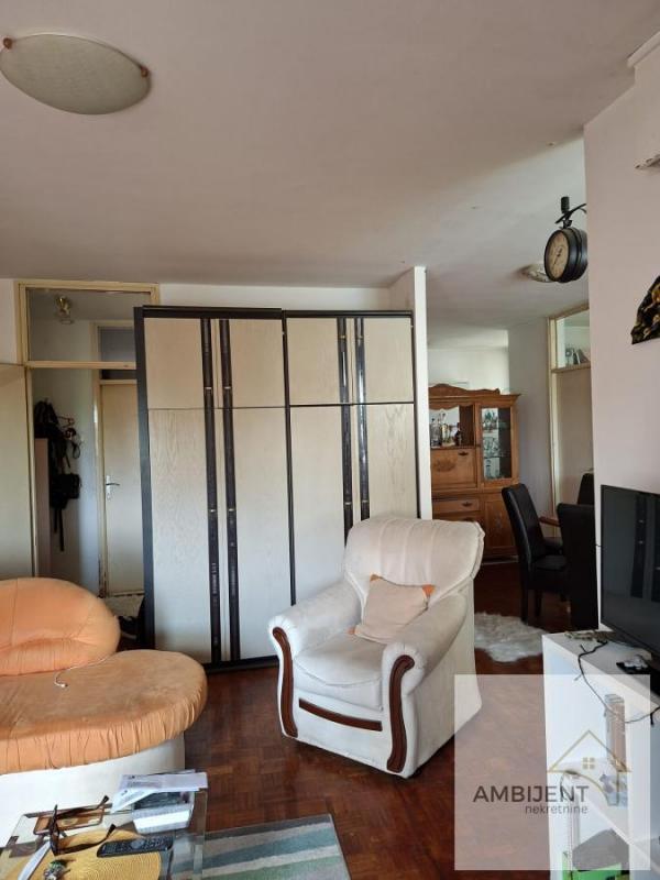 Stan na prodaju u Beogradu, Banjica, dvosoban, 54m2, cena 159300 evra
