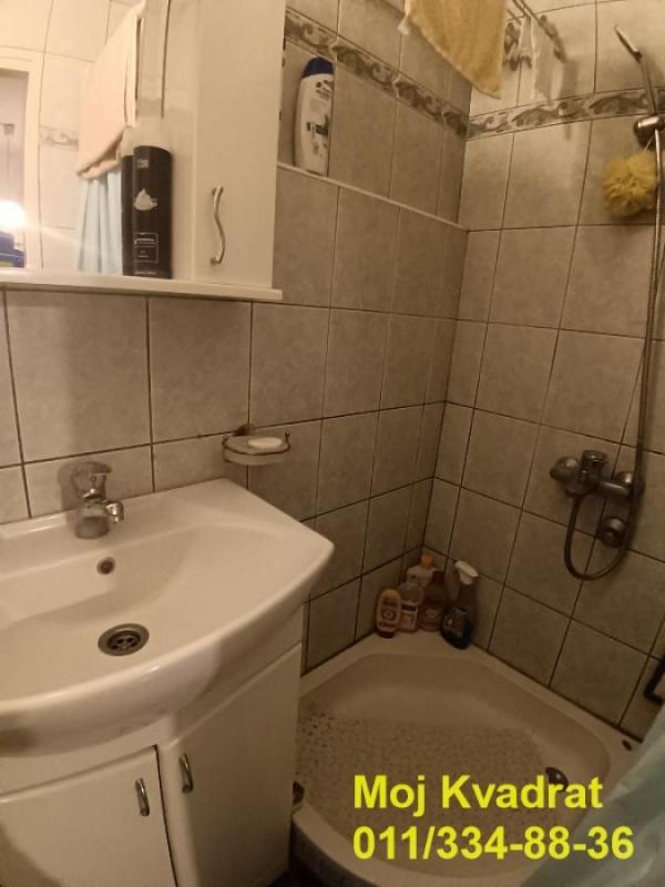 Stan na prodaju u Beogradu, Novi Beograd blok 4 (Politehnička akademija), jednoiposoban, 45m2, cena 157000 evra