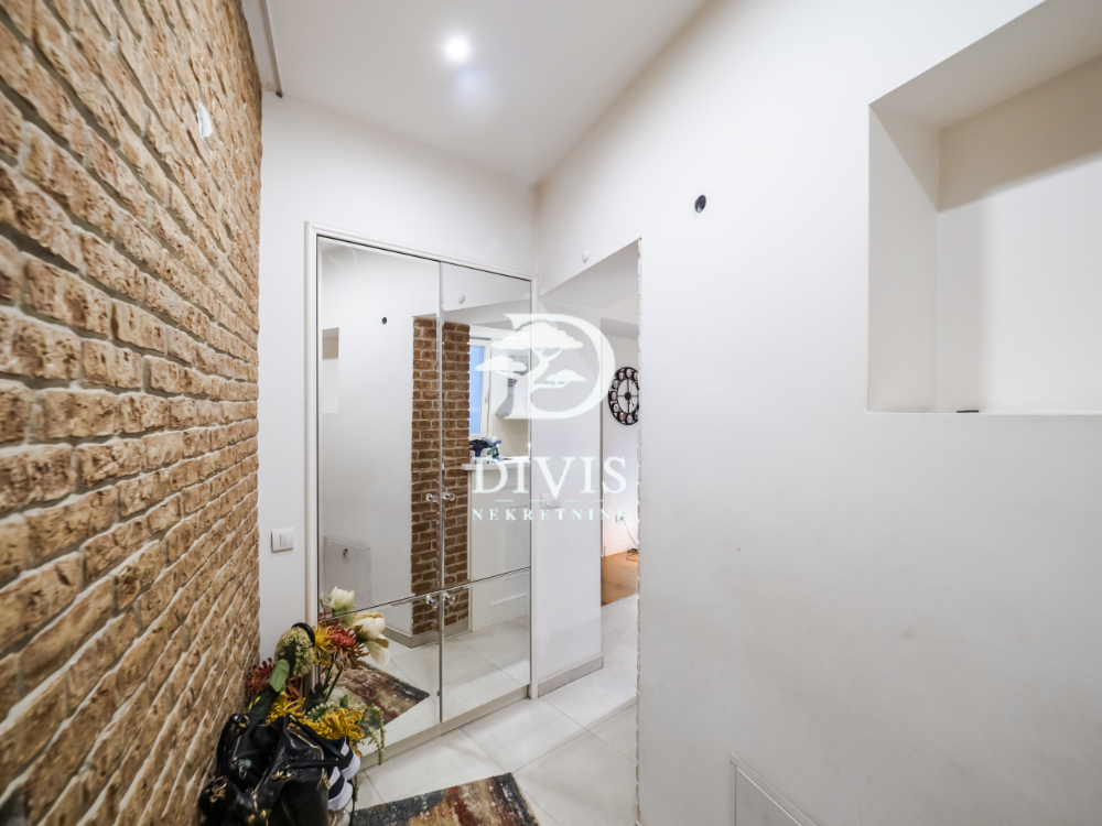 Stan na prodaju u Beogradu, Beograd (centar), trosoban, 95m2, cena 417000 evra