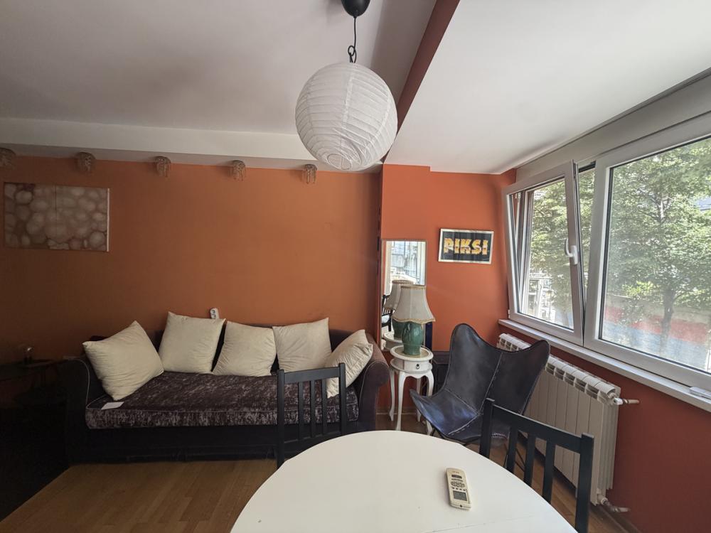 Stan na prodaju u Beogradu, Beograd (centar), trosoban, 55m2, cena 280500 evra