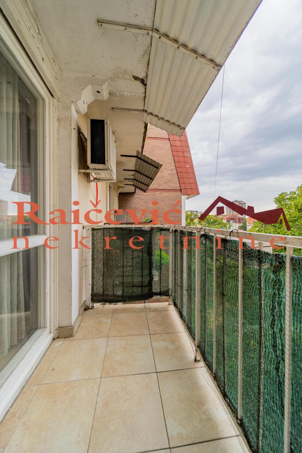 Stan na prodaju u Beogradu, Dorćol, dvosoban, 57m2, cena 256500 evra