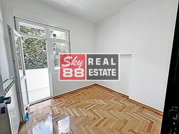 Stan na prodaju u Beogradu, Vračar, dvosoban, 50m2, cena 249000 evra