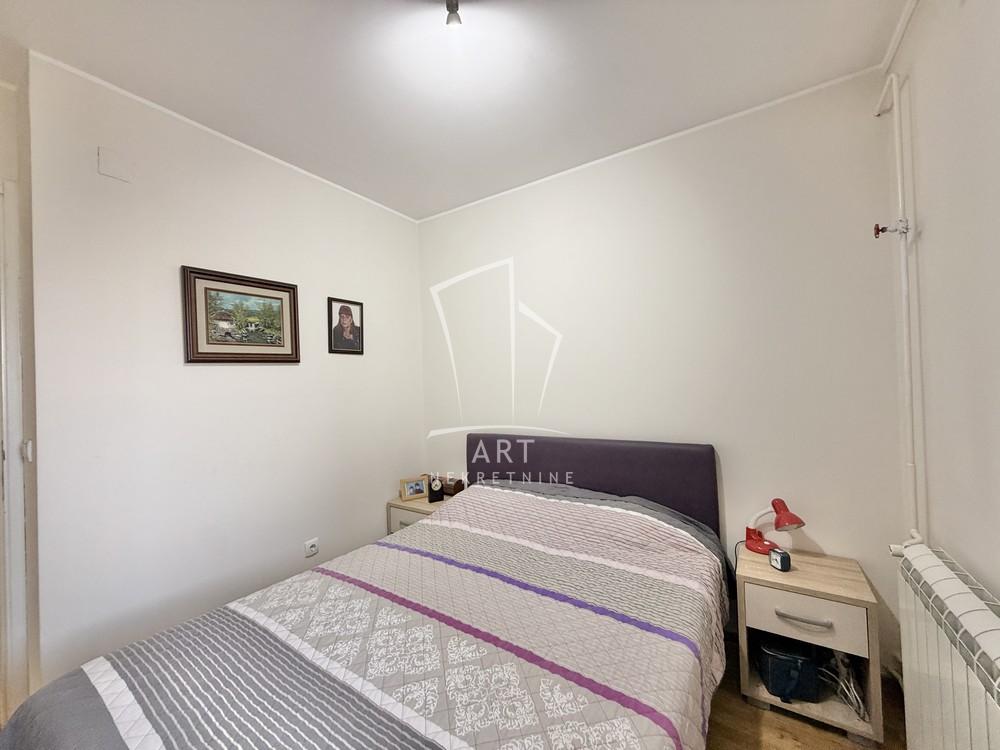 Stan na prodaju u Beogradu, Vojvode Stepe, trosoban, 92m2, cena 330000 evra