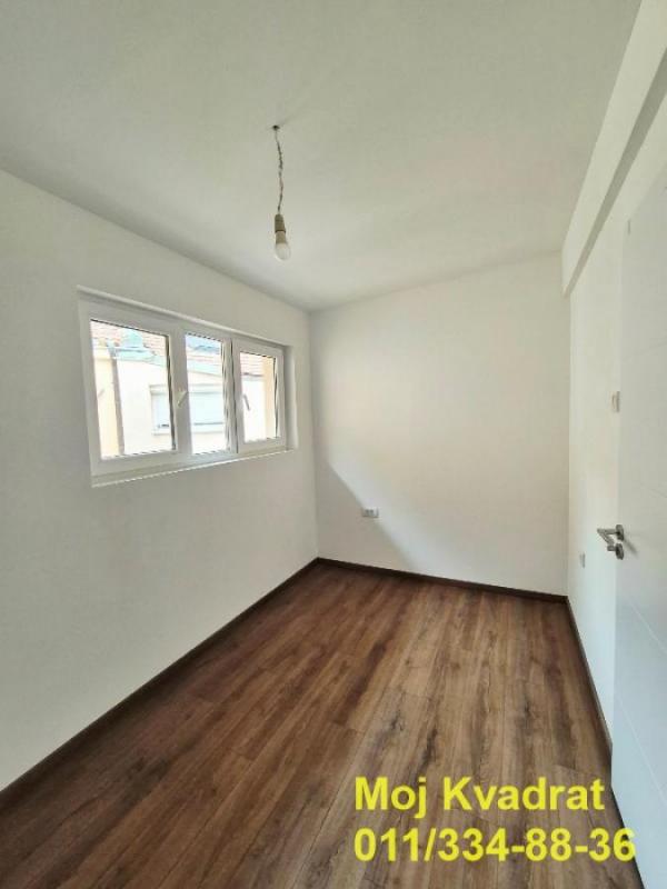 Stan na prodaju u Beogradu, Beograd (Mašinski fakultet), dvoiposoban, 78m2, cena 320000 evra