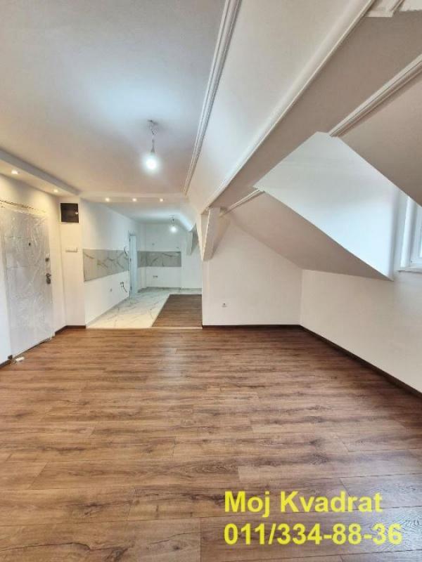 Stan na prodaju u Beogradu, Beograd (Mašinski fakultet), dvoiposoban, 78m2, cena 320000 evra