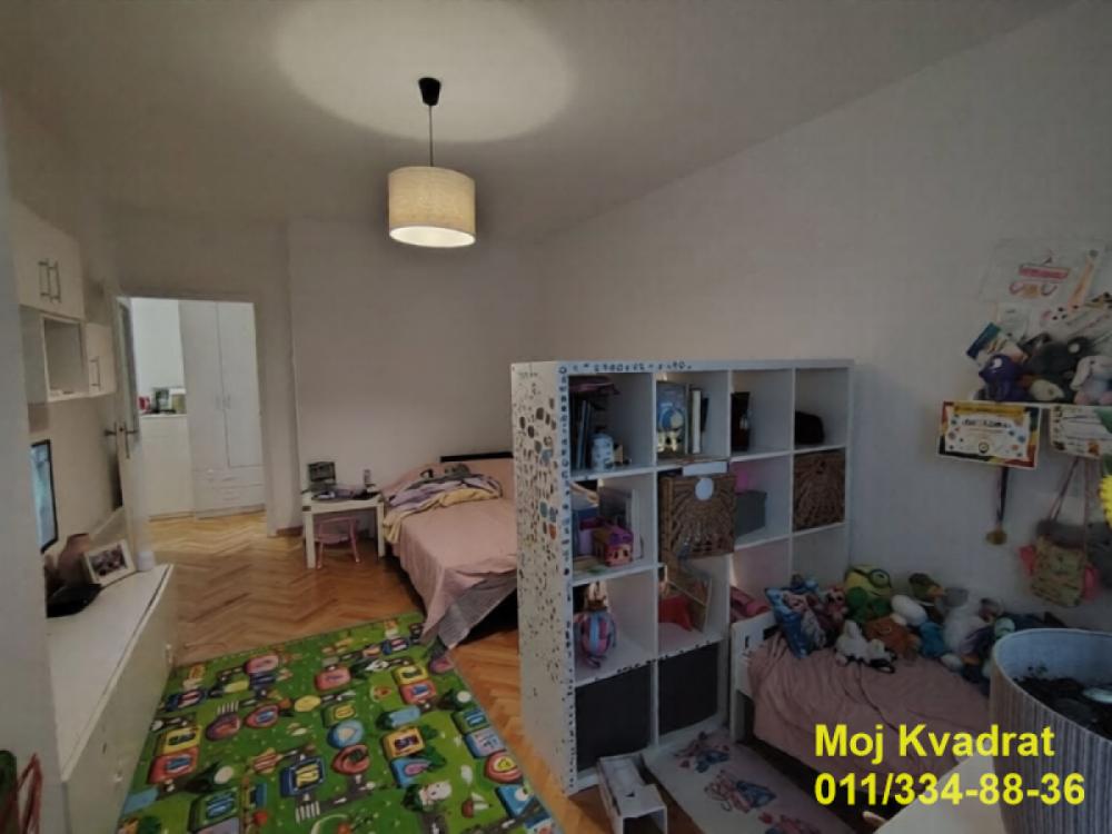 Stan na prodaju u Beogradu, Karaburma, jednosoban, 43m2, cena 120000 evra