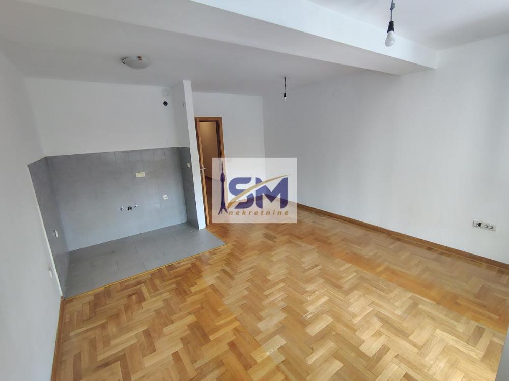 Stan na prodaju u Beogradu, Gundulićev venac, dvosoban, 43m2, cena 225000 evra