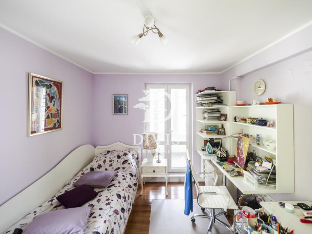 Stan na prodaju u Beogradu, Neimar, dvoiposoban, 61m2, cena 285000 evra