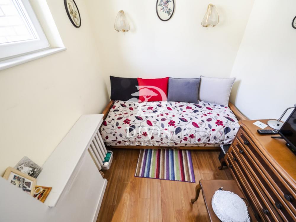 Stan na prodaju u Beogradu, Neimar, dvoiposoban, 61m2, cena 285000 evra