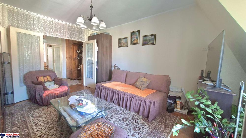 Stan na prodaju u Beogradu, Zemun, dvosoban, 58m2, cena 225000 evra