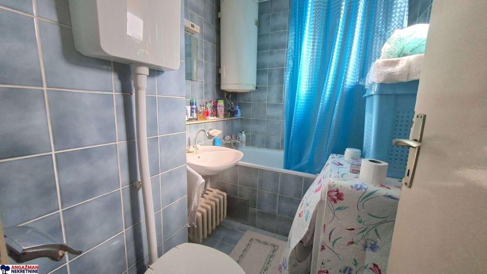 Stan na prodaju u Beogradu, Zemun, dvosoban, 58m2, cena 225000 evra