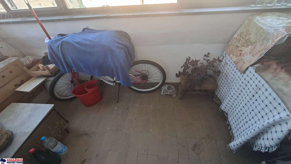 Stan na prodaju u Beogradu, Zemun, dvosoban, 58m2, cena 225000 evra