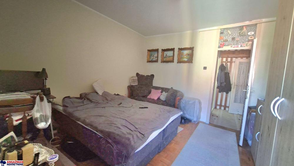 Stan na prodaju u Beogradu, Zemun, dvosoban, 58m2, cena 225000 evra