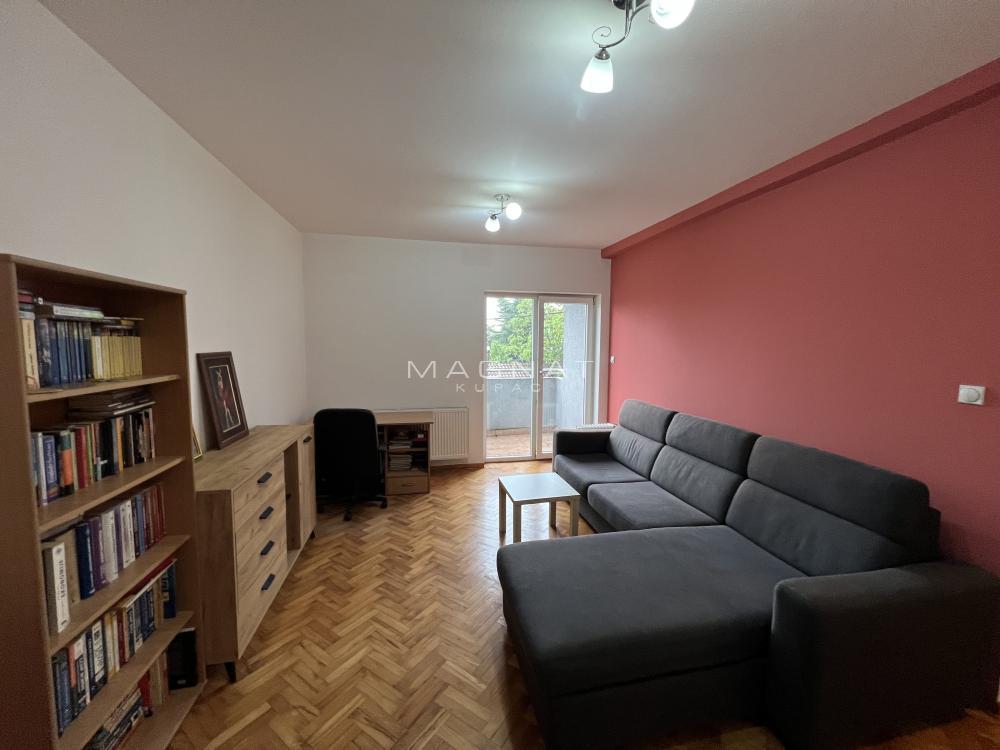 Stan na prodaju u Beogradu, Zvezdara, jednoiposoban, 49m2, cena 135000 evra