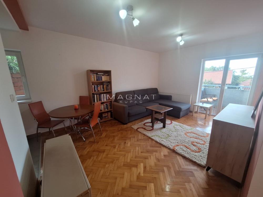Stan na prodaju u Beogradu, Zvezdara, jednoiposoban, 49m2, cena 135000 evra