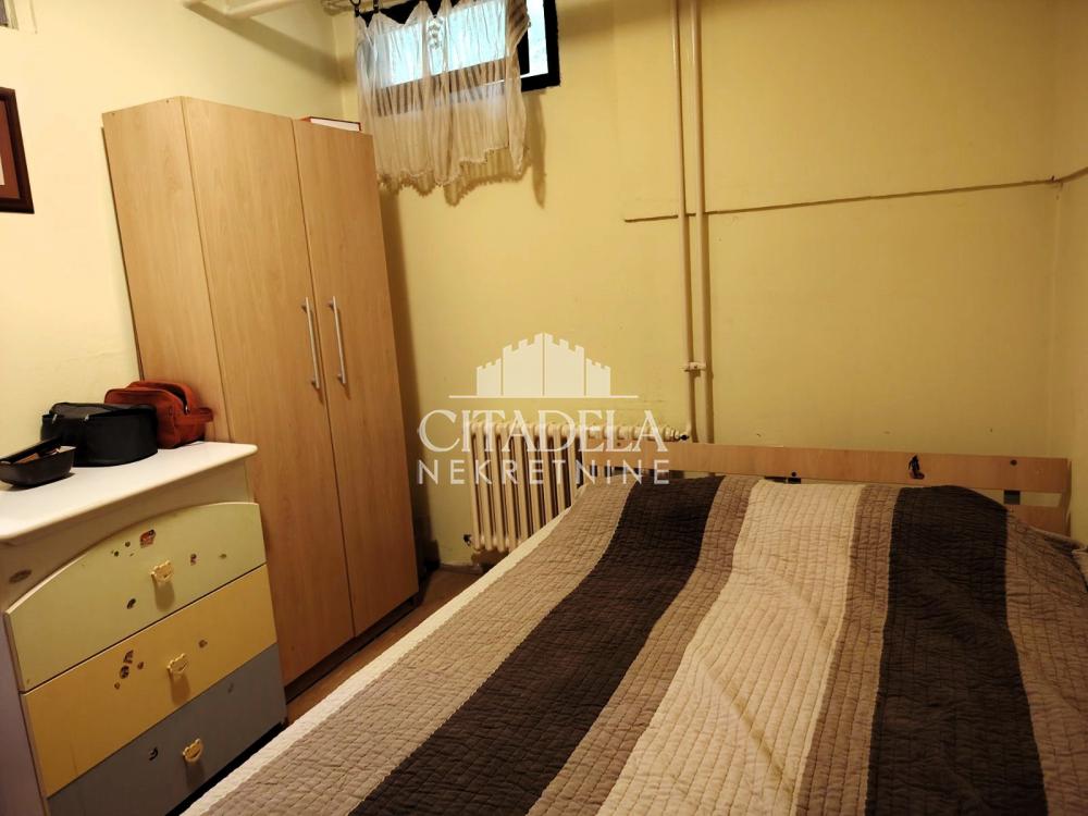 Stan na prodaju u Beogradu, Novi Beograd, dvoiposoban, 48m2, cena 105000 evra