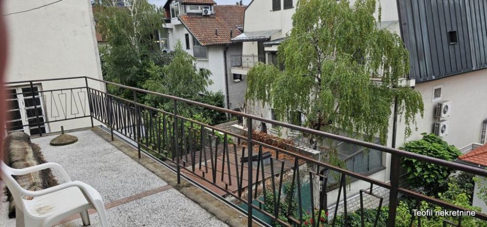 Stan na prodaju u Beogradu, Voždovac, 108m2, cena 360000 evra