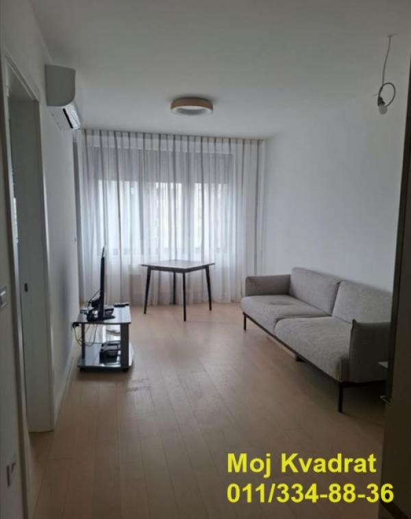 Stan na prodaju u Beogradu, Novi Beograd blok 58, dvosoban, 39m2, cena 184000 evra