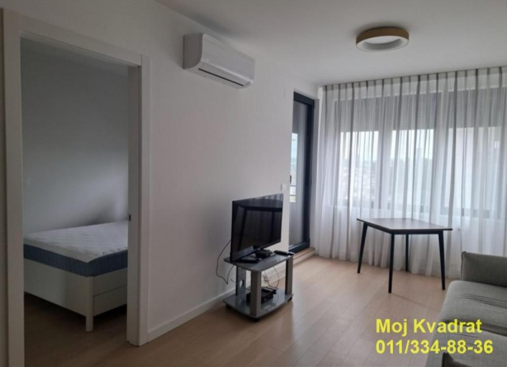 Stan na prodaju u Beogradu, Novi Beograd blok 58, dvosoban, 39m2, cena 184000 evra