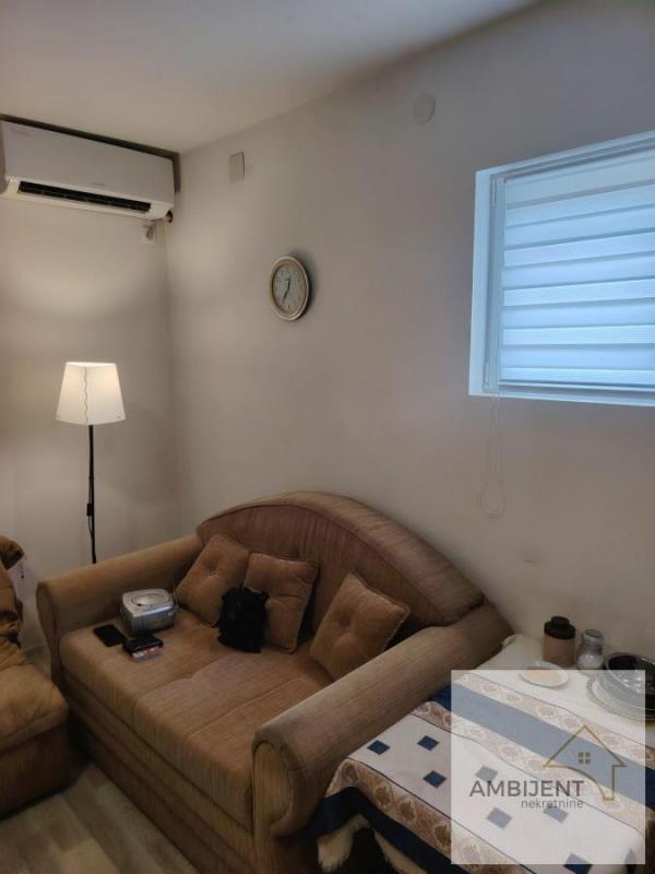 Stan na prodaju u Beogradu, jednosoban, 31m2, cena 86800 evra