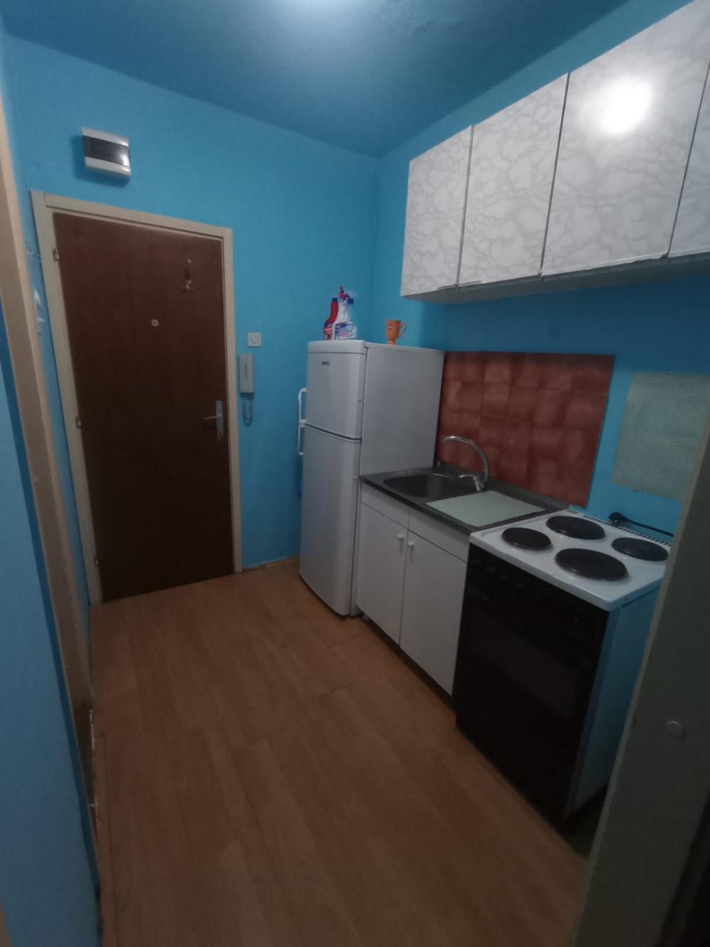 Stan na prodaju u Beogradu, Karaburma, jednosoban, 23m2, cena 260 evra