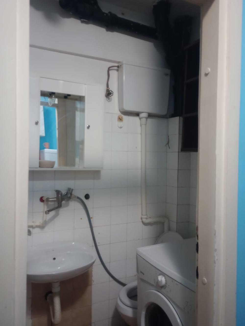Stan na prodaju u Beogradu, Karaburma, jednosoban, 23m2, cena 260 evra