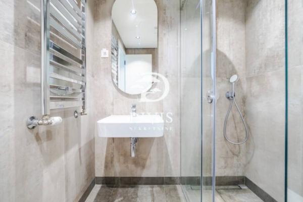 Stan na prodaju u Beogradu, Čukarica, troiposoban, 91m2, cena 399900 evra
