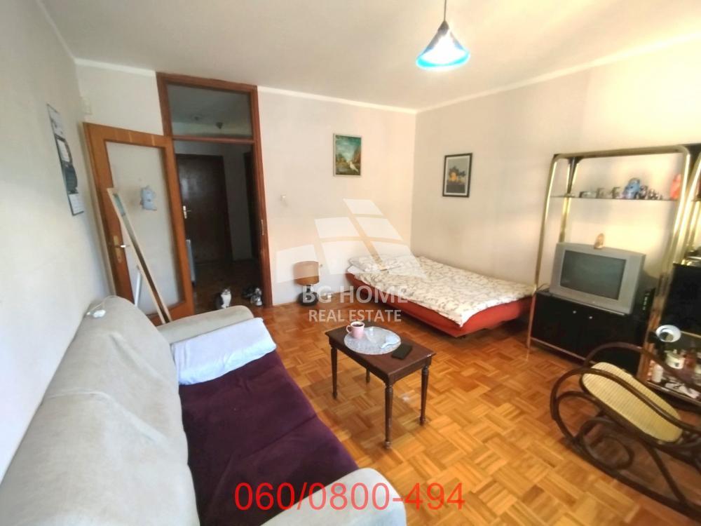 Stan na prodaju u Beogradu, Zemun, jednoiposoban, 47m2, cena 105000 evra