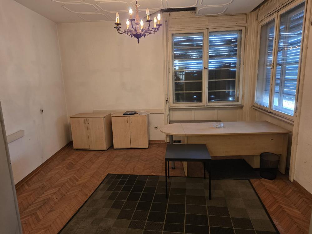 Stan na prodaju u Beogradu, Beograd (centar), trosoban, 92m2, cena 391500 evra