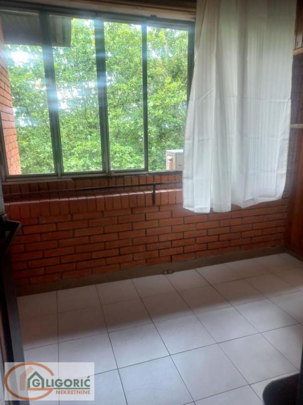 Stan na prodaju u Beogradu, Višnjička banja, dvosoban, 58m2, cena 155000 evra