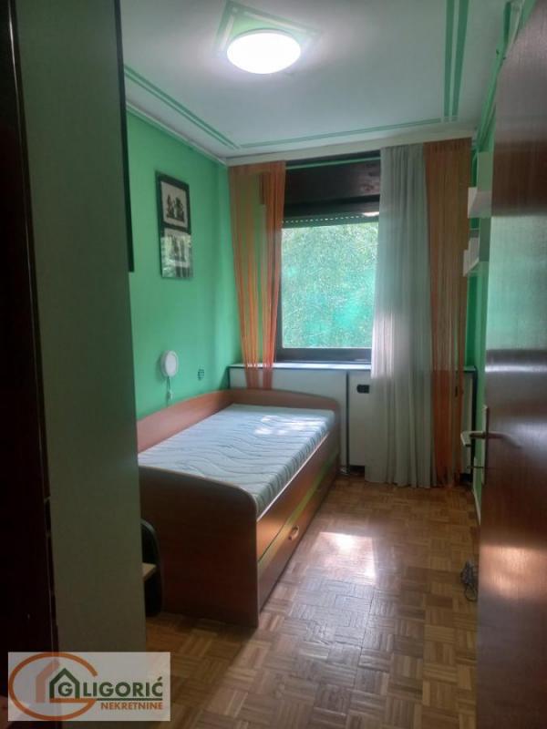 Stan na prodaju u Beogradu, Višnjička banja, dvosoban, 58m2, cena 155000 evra