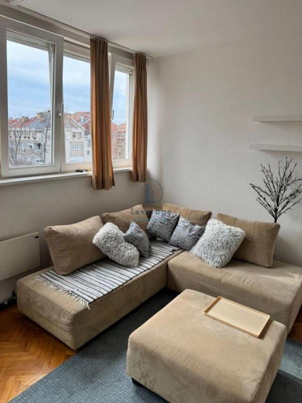 Stan na prodaju u Beogradu, Banovo brdo, jednosoban, 21m2, cena 92700 evra