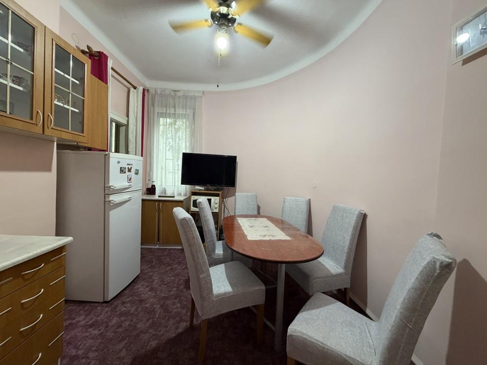 Stan na prodaju u Beogradu, Skadarlija, dvosoban, 49m2, cena 215000 evra