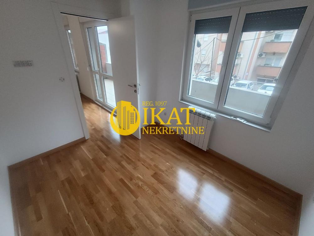 Stan na prodaju u Beogradu, Zvezdara, jednoiposoban, 39m2, cena 164000 evra