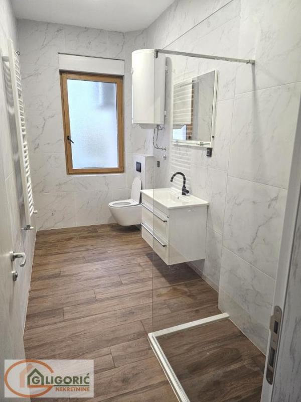 Stan na prodaju u Beogradu, Vračar (Centar), cetvorosoban, 120m2, cena 570000 evra
