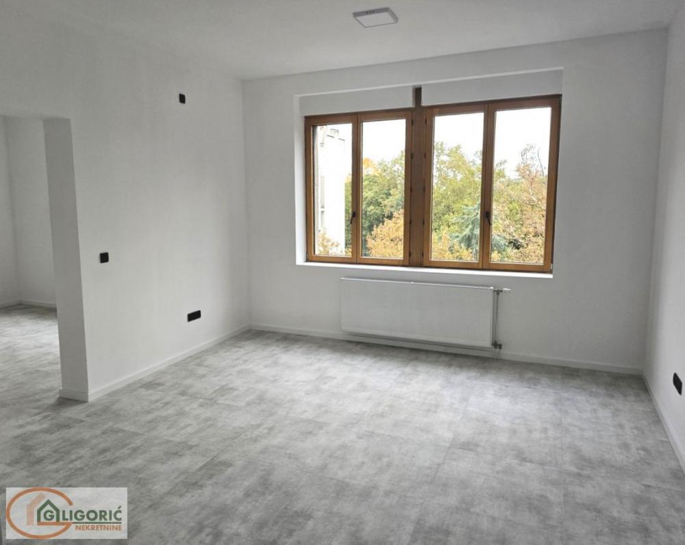 Stan na prodaju u Beogradu, Vračar (Centar), cetvorosoban, 120m2, cena 570000 evra