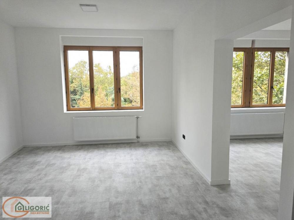 Stan na prodaju u Beogradu, Vračar (Centar), cetvorosoban, 120m2, cena 570000 evra