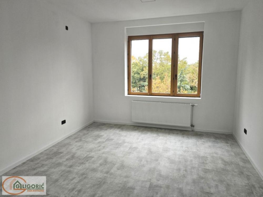 Stan na prodaju u Beogradu, Vračar (Centar), cetvorosoban, 120m2, cena 570000 evra