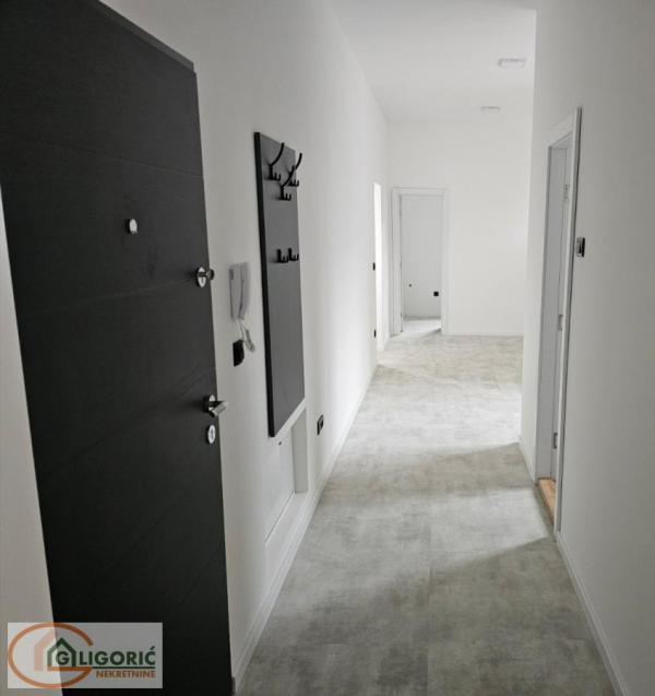 Stan na prodaju u Beogradu, Vračar (Centar), cetvorosoban, 120m2, cena 570000 evra