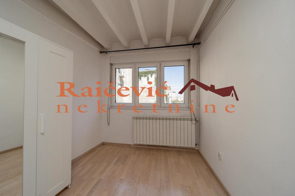 Stan na prodaju u Beogradu, Beograd (centar), dvosoban, 68m2, cena 448000 evra