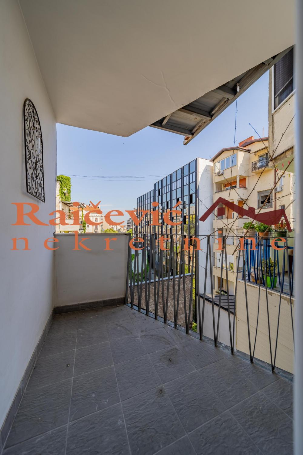 Stan na prodaju u Beogradu, Beograd (centar), dvosoban, 68m2, cena 448000 evra