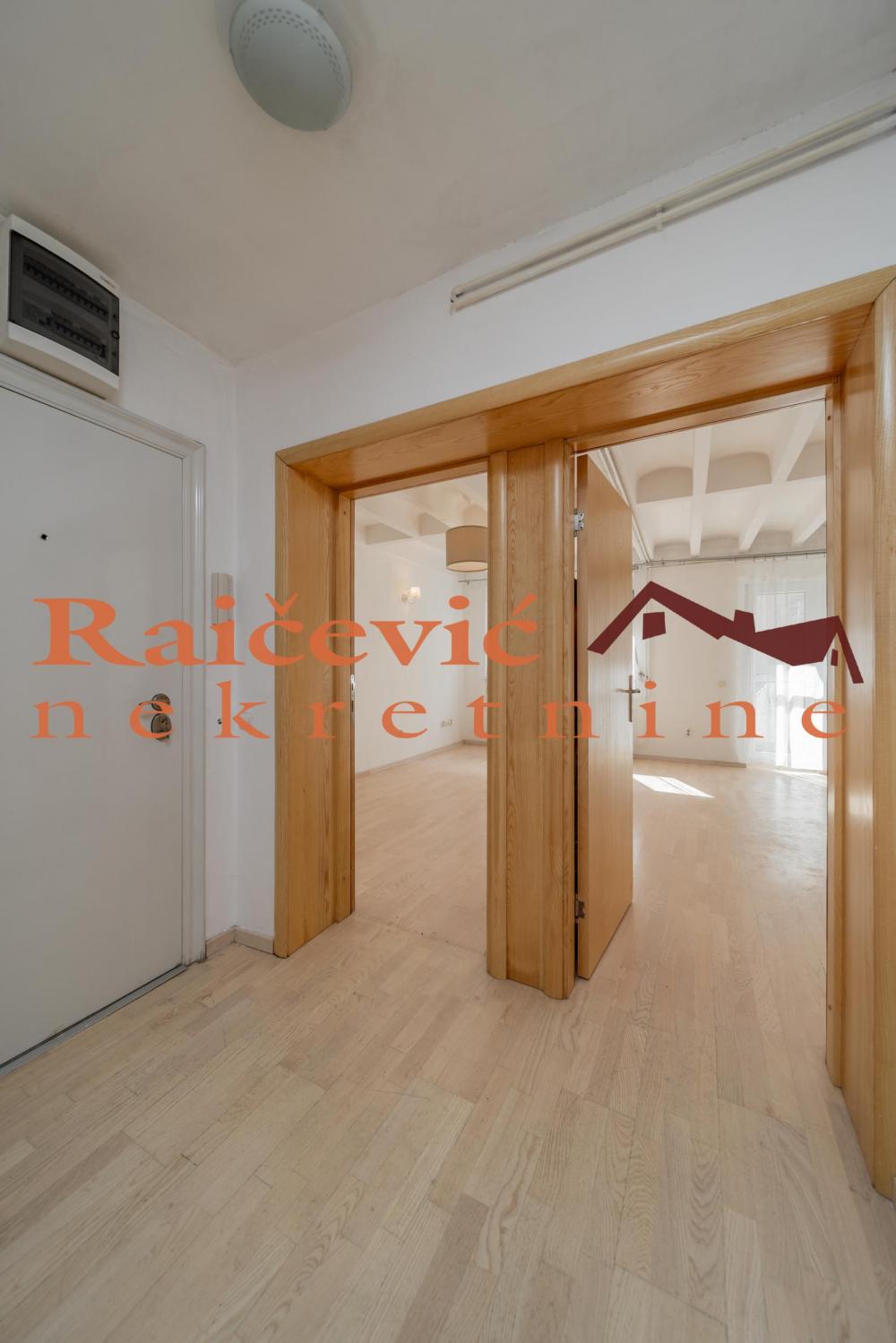 Stan na prodaju u Beogradu, Beograd (centar), dvosoban, 68m2, cena 448000 evra