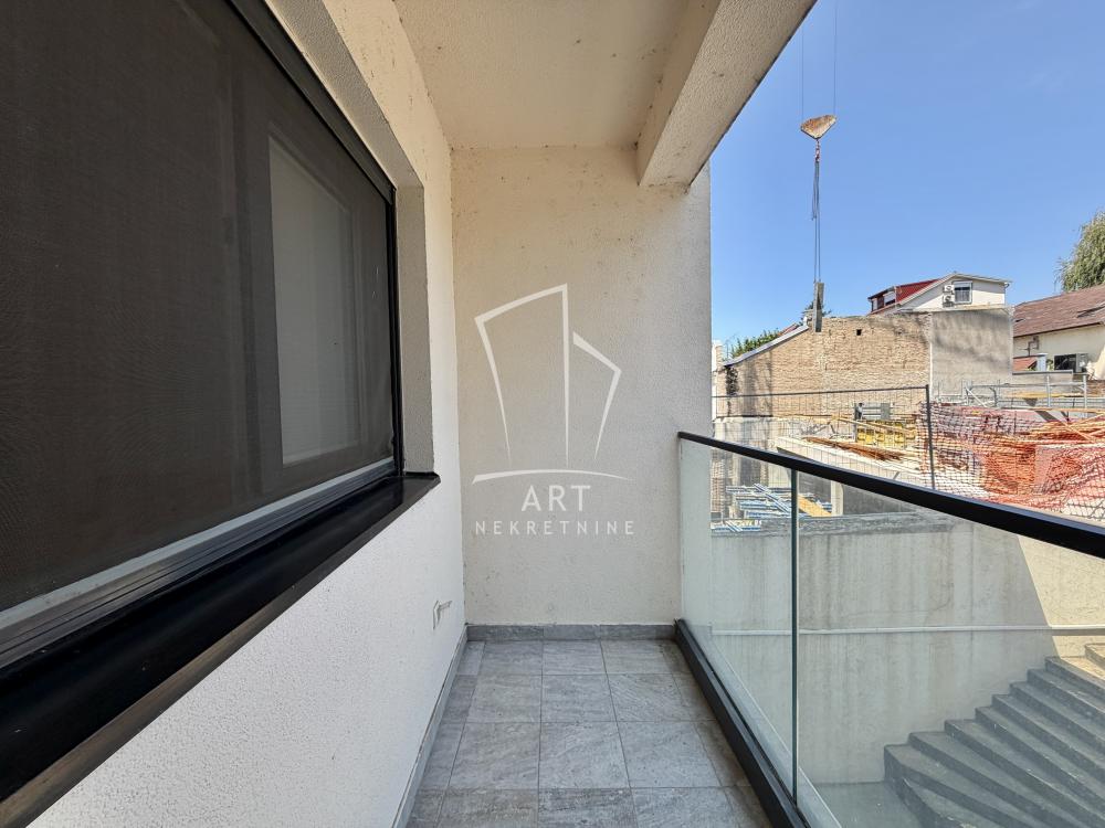 Stan na prodaju u Beogradu, Zemun, dvosoban, 45m2, cena 146500 evra