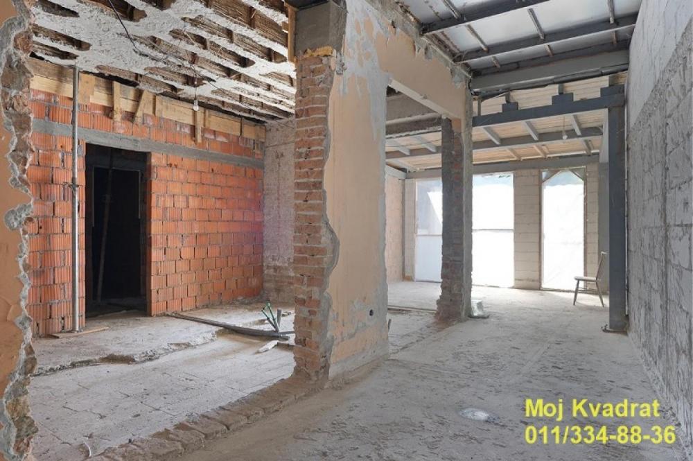 Stan na prodaju u Beogradu, Kopitareva gradina, 241m2, cena 939900 evra