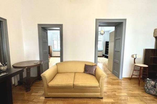 Stan na prodaju u Beogradu, Terazije, 103m2, cena 515000 evra