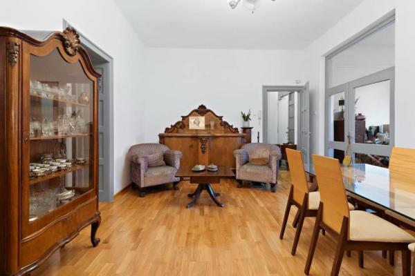 Stan na prodaju u Beogradu, Terazije, 103m2, cena 515000 evra